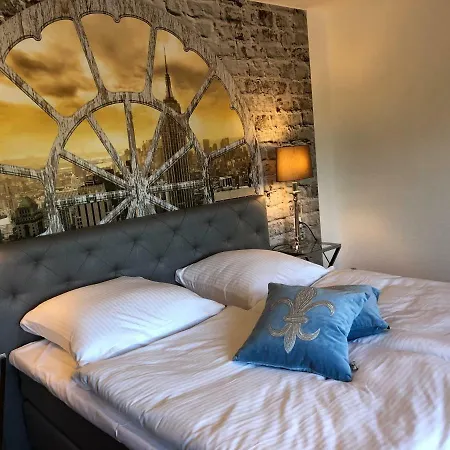 Wondervolles Zuhause Auf Zeit Lejlighed Moers Eksteriør billede