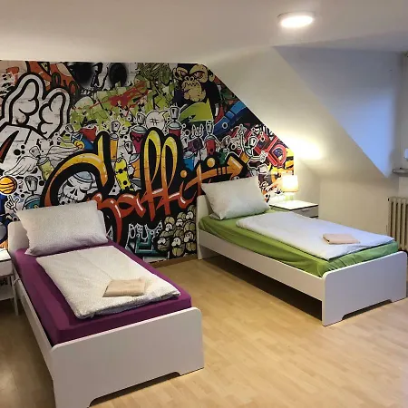 Wondervolles Zuhause Auf Zeit Lejlighed Moers Eksteriør billede